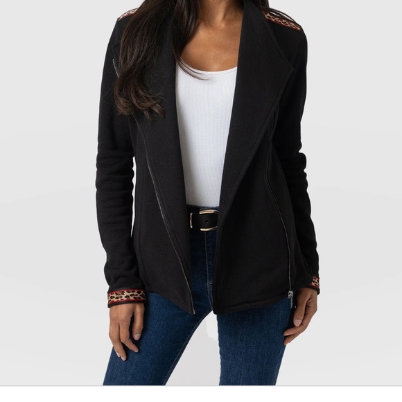 Jacket - Picture 1 of 6